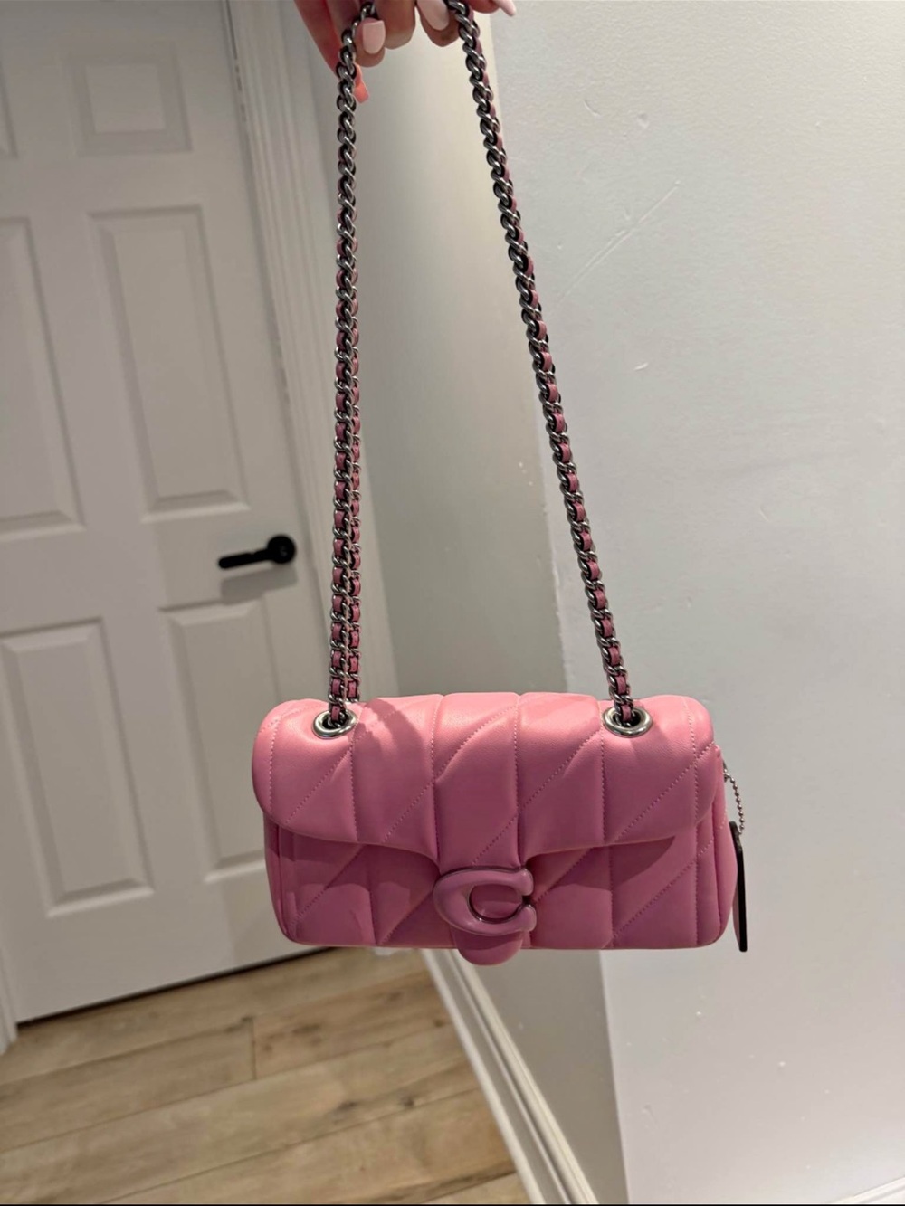 Pink Quilted Leather Shoulder Bag with Chain Strap